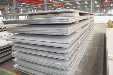 China Medium And Heavy Stainless Steel Hot Rolled Plate 12 X 18H10T / 10 X 17H13m2TI Material supplier