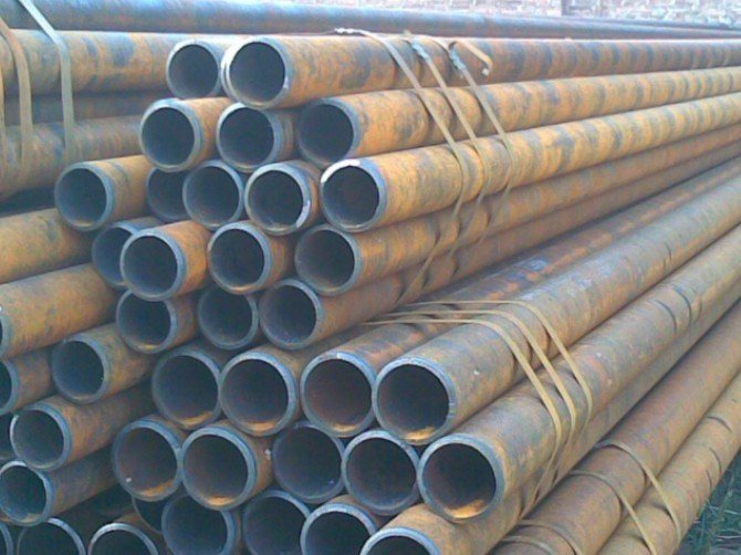 High Temperature CS Seamless Pipe 3" 4 Inch , Extrusion Seamless Carbon Steel Tube