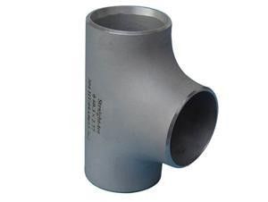 China Galvanized Seamless Stainless Steel Pipe Fittings DIN 2615 API Equal Tee / Reducing Tee supplier