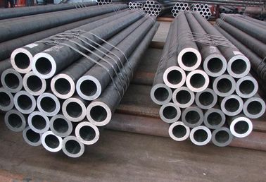 Round ASTM A192 Seamless Carbon Steel Boiler Tubes Black Painting supplier