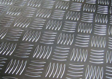 Easy Processing Aluminum Tread Plate , Coil 5 Bar Chequered Embossed Aluminum Sheet Plate supplier